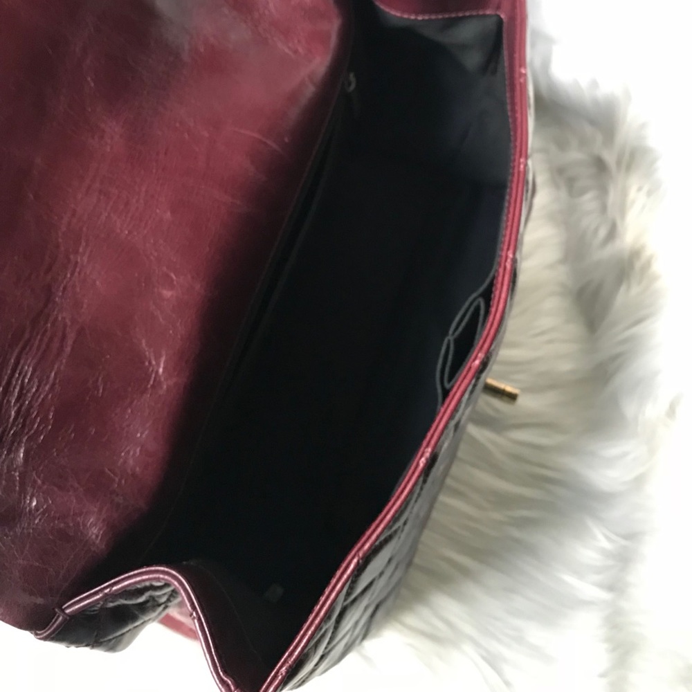 🎊Sold🎊CHANEL Calfskin Castle Rock Top Handle Bag - Picture 5 of 8